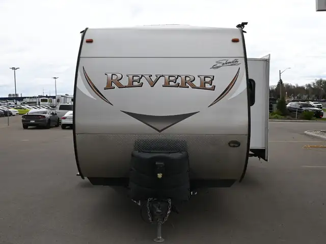 2017 Revere 28QB in Travel Trailers & Campers in St. Albert - Image 3