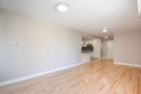 Semi-renovated Akelius one bedroom apartment for rent. Located near Sherbrooke in the Downtown - McG... (image 3)