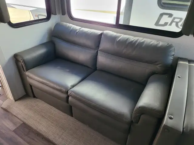 2021 Keystone COUGAR 29 MBS in Travel Trailers & Campers in St. Albert - Image 13