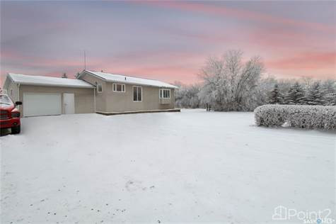 Gull Lake Acreage in Houses for Sale in Swift Current