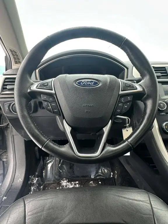2013 Ford Fusion AWD / CUIR / TOIT OUVRANT / BANC CHAUFFANT / FI in Cars & Trucks in Longueuil / South Shore - Image 14