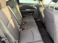 CERTIFICATION INCLUDED!! NEW CAR DEALER TRADE-IN!! ONLY 63,000KM ALL ORIGINAL! 2.4L 4 CYLINDER GAS S... (image 9)