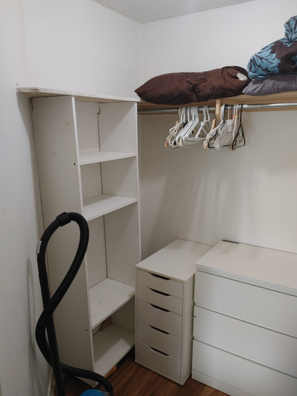 Furnished master bedroom with private bathroom for rent. 5