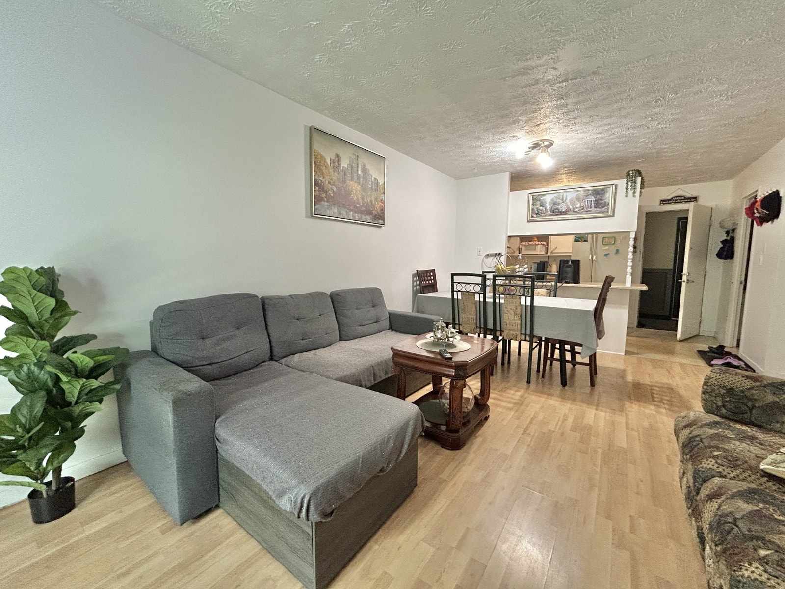 12025 Av. Berlioz — photo 1