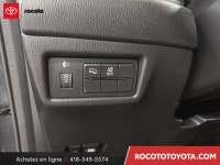 ... Engine: Moteur à 4 cylindres L/100Km City: 10.2 L/100Km Hwy: 8.2 (image 8)