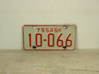 Vintage 1975 Saskatchewan Motorcycle License Plate Red White