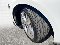 - ONE OWNER - ACCIDENT FREE - HEATED & COOLED LEATHER SEATS - NAVIGATION - ADAPTIVE CRUISE CONTROL -... (image 9)