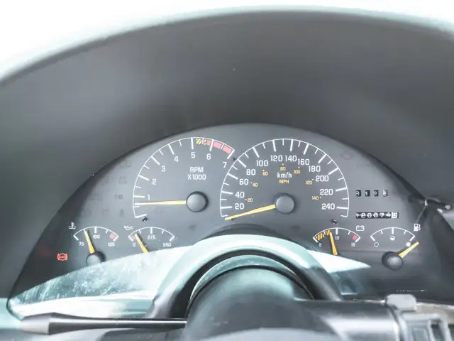 1995 Pontiac Firebird Trans Am | One Owner | Island car in Cars & Trucks in Cowichan Valley / Duncan - Image 19
