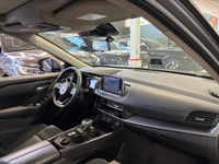 **MONTH-END SPECIAL!** FEATURING : PANORAMIC MOONROOF, MULTI TERRAIN MODES, REMOTE START, WELL EQUIP... (image 8)