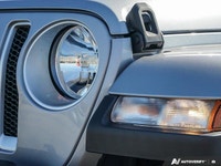 BLACK CLOTH BUCKET SEATS W/SAHARA LOGO,RADIO: UCONNECT 4C NAV W/8.4 DISPLAY,COLD WEATHER GROUP -inc:... (image 9)