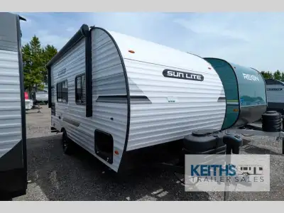 Sunset Park RV Sun Lite 18RD travel trailer highlights: Front Murphy-Style Bed Booth Dinette Private...