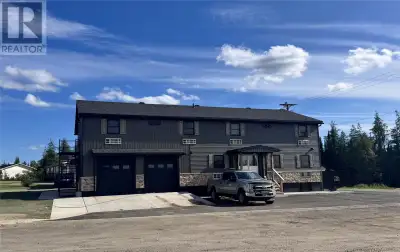 Fantastic Investment Property - 13-unit building, fully upgraded with modern finishes. This impressi...