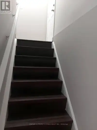 92 YARDLEY CRESCENT Brampton (Credit Valley), Ontario