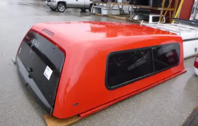 Ford F250/F350/F450/ Superduty 2023 - 2025 Ford Superduty F250/350/450 8' PQ Race Red Sport Leer Tru...