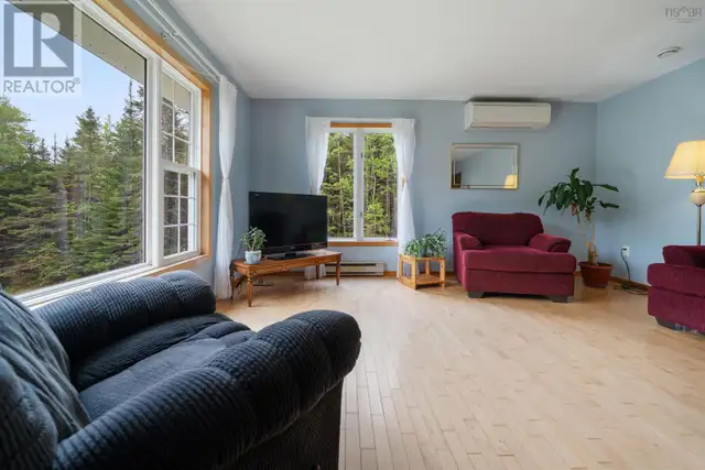 45 Hospital Road Sherbrooke, Nova Scotia in Houses for Sale in New Glasgow - Image 12
