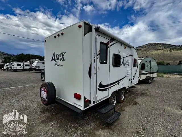 2013 ,Apex,Coachmen RV 189FBS in Travel Trailers & Campers in Kamloops - Image 3