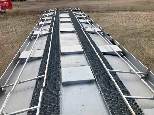 2012 APPCO 4,000 CUBIC FT SAND STORAGE PIG DRY BULK TANK TRAILER in Heavy Equipment in Laval / North Shore - Image 16