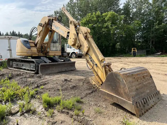 1999 Sumitomo SH135 U Excavator LOW Hours #7470 DP in Heavy Equipment in Edmonton - Image 10