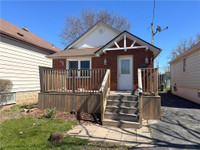 148 WALTER Avenue N Hamilton, Ontario