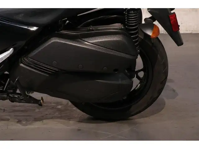 2022 Yamaha Yamaha XMAX 300 in Street, Cruisers & Choppers in Ottawa - Image 10