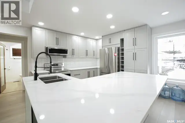 2 Lakeview LANE Katepwa Beach, Saskatchewan in Houses for Sale in Regina - Image 7