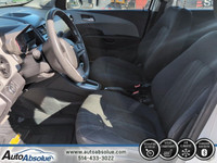 Engine: Moteur à 4 cylindres 1.8L/110CI L/100Km City: 8.3 L/100Km Hwy: 5.5 Safety Equipment Système... (image 8)