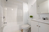 Plus de choix, plus de confort, à portée de main ! Découvrez nos locations d'appartements adaptées à... (image 3)