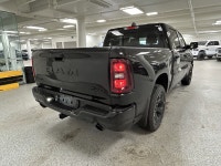 2026 Ram 1500 Sport Diamond Black Crystal Pearlcoat 3.0L I6 Hurricane 4WD Adjustable pedals, AM/FM r... (image 9)