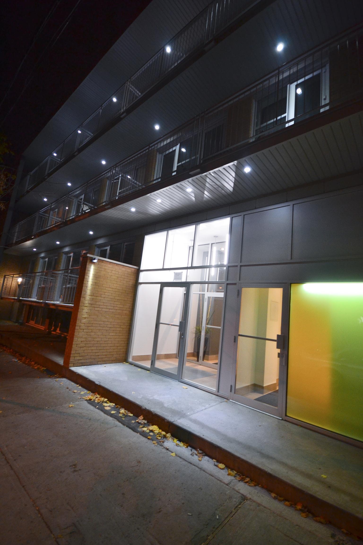 4270 Rue De Bullion Plateau Mont-Royal — photo 3