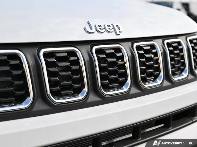 2025 Jeep Compass Sport 4x4 Nav Capable Heated Seats in Cars & Trucks in St. Albert - Image 10