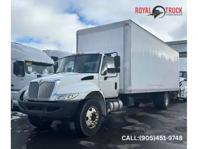 2018 International Straight Truck- (HYDRAULIC BRAKES DRIVEABLE WITH G LICENSE) MILEAGE: 364,028 KM S...