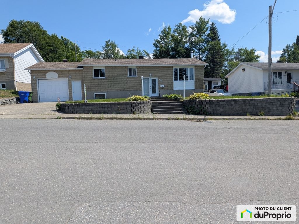 $499,000 - Bungalow for sale in Val-d'Or — photo 1