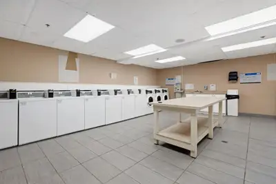 1971 St. Laurent Boulevard apartments for rent in Ottawa. Fully renovated spacious 1 Bedroom and 2 B...
