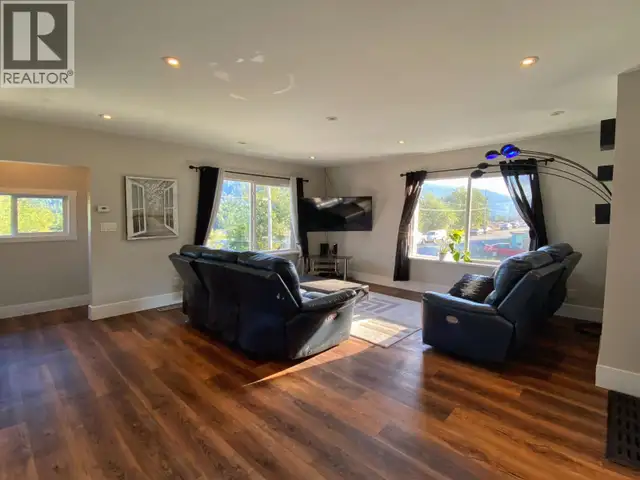 1423 PIGOTT AVENUE Prince Rupert, British Columbia in Houses for Sale in Prince Rupert - Image 7