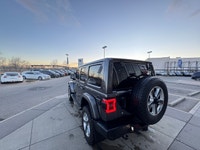 2020 Jeep Wrangler Unlimited Sahara 2.0L I4 DOHC 4D Sport Utility 4WD 8-Speed Automatic Granite Crys... (image 3)