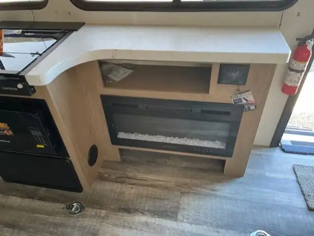 2024 FOREST RIVER GREYWOLF 24 RRT! AWESOME TOYHAULER! $41995!  in RVs & Motorhomes in London - Image 25