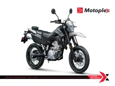 Motoplex St-Eustache KLX300SM La KLX300SM legere transpose le plaisir de conduire dans les rues avec...