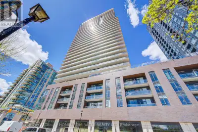 Beau Soleil Brand New 2+1 Bedroom 2 Full Bathroom Never Lived In Condo. Rare Bright & Spacious Unit...
