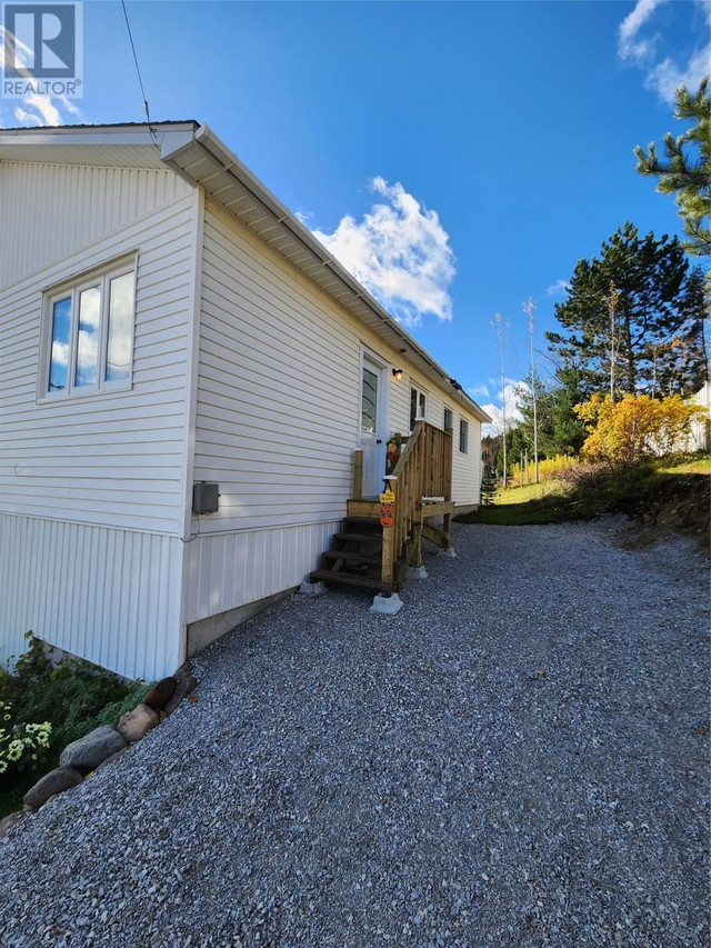12 Birch Street Springdale, Newfoundland & Labrador in Houses for Sale in Corner Brook - Image 2