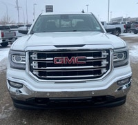 Welcome to Capital GMC! Looking for more luxury in the All New GMC Sierra? This 4WD White Sierra SLT... (image 7)