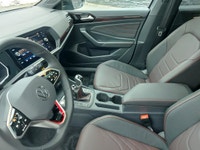 Autobahn Trim 6 Speed Manual Transmission Leather Interior Panoramic Sunroof Apple Carplay Android A... (image 9)