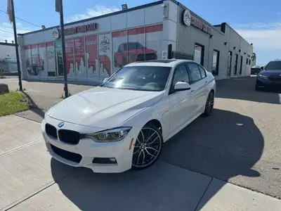 The 2018 BMW 330e delivers an exceptional balance of luxury, performance, efficiency, and innovative...