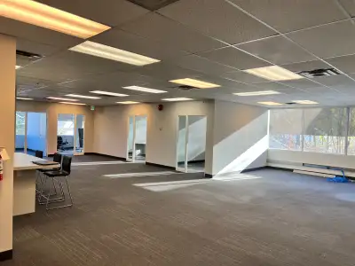 LEASE This Well-Appointed Medical Office Space. Suite 200 & 202 - 6,000 sqft. $25 per sqft Gross. Ca...