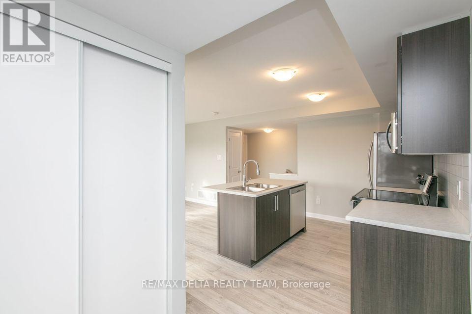 UNIT D - 701 AMBERWING PRIVATE Ottawa, Ontario 5