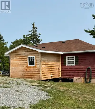 Attention Developers and Investors!!! Oceanfront living meets future potential on Nova Scotias Easte...