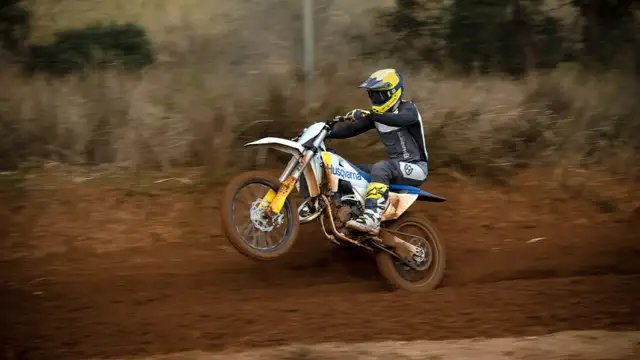 2027 Husqvarna Motorcycles TC 125 in Dirt Bikes & Motocross in Chilliwack - Image 2