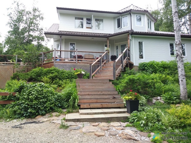 $670,000 - 2 Storey for sale in St-Michel-Des-Saints — photo 2