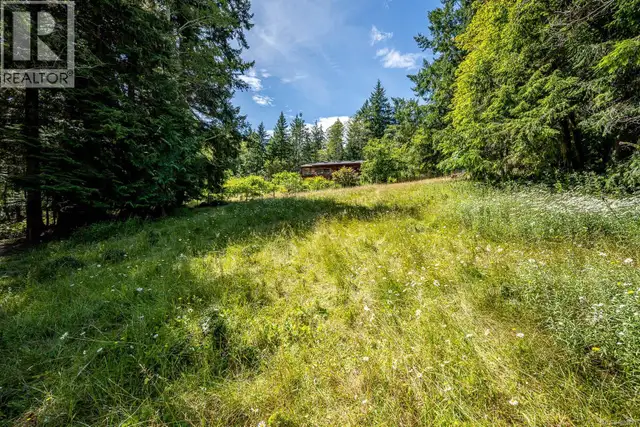 9900 Greenhill Rd Denman Island, British Columbia in Houses for Sale in Comox / Courtenay / Cumberland - Image 36