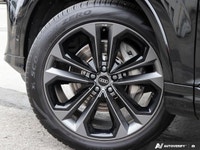 *2025 Audi Q7 Progressiv -- Luxury, Power & 7-Passenger Versatility | Like New* Drive premium withou... (image 8)