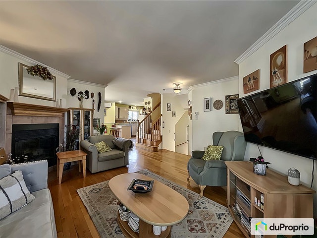 $855,000 - 2 Storey for sale in Ste-Dorothee — photo 2